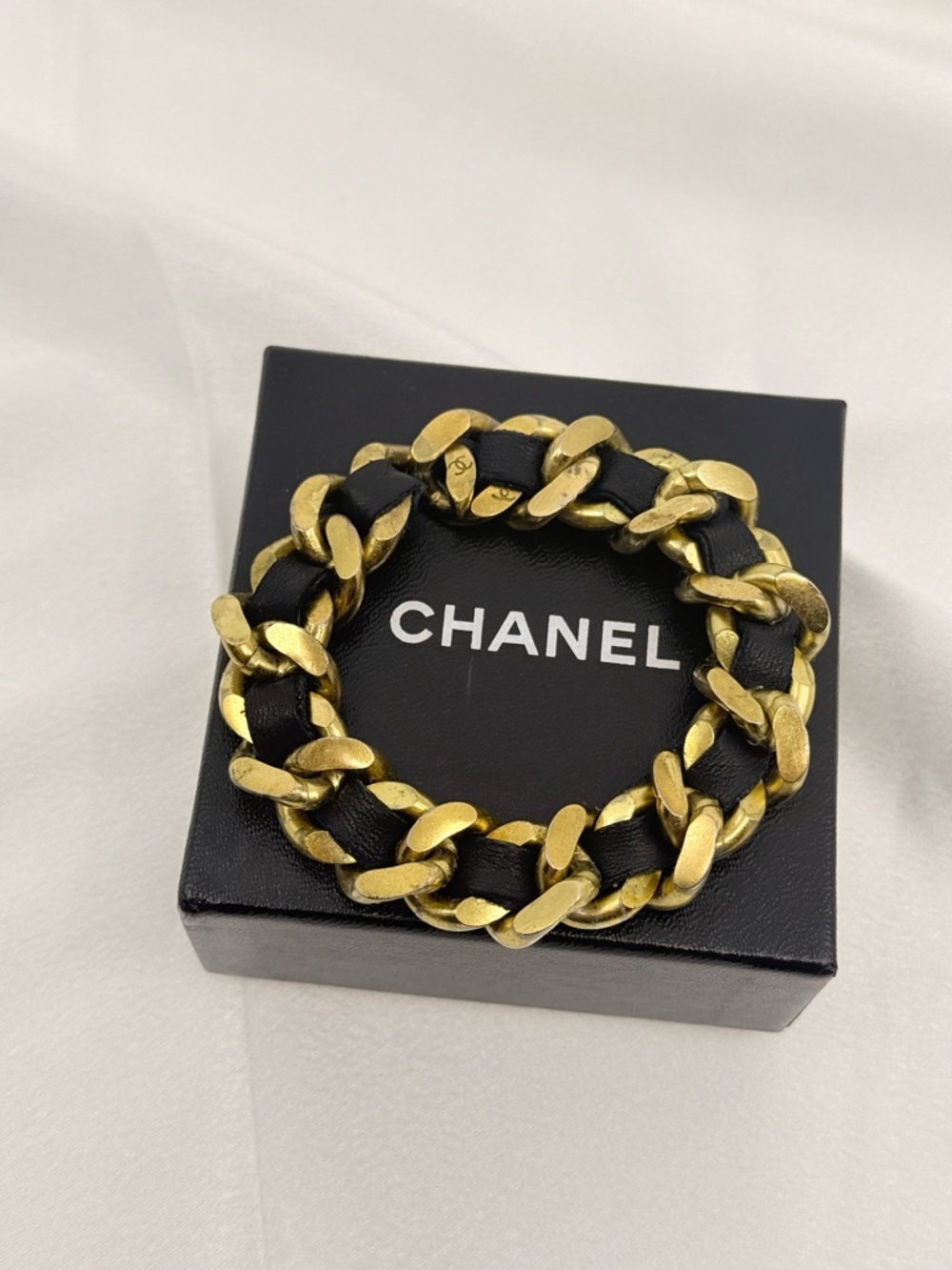 CHANEL Gold CC Chain Leather-Trim Vintage Bracelet